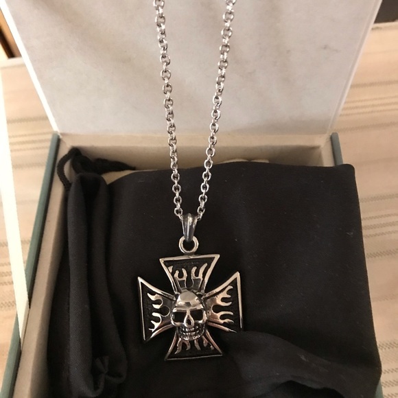 Other - NWT Stainless Steel Men’s Skull Necklace
